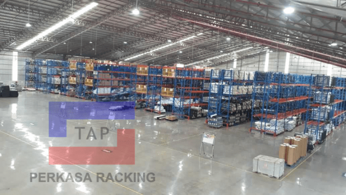 Rak Gudang 1